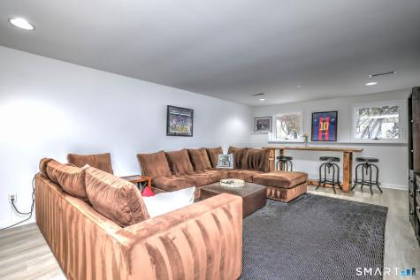 690 Forest Road West Haven CT 06516