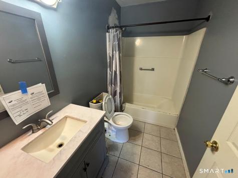 35 Woodsedge Drive Newington CT 06111