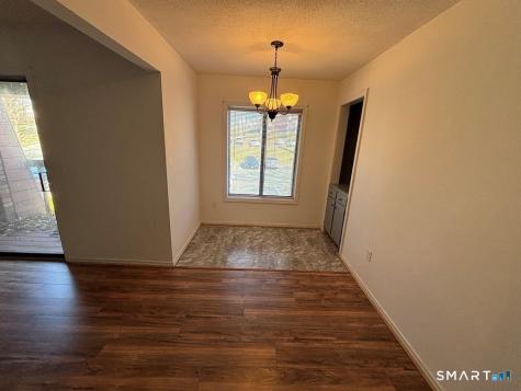 35 Woodsedge Drive Newington CT 06111