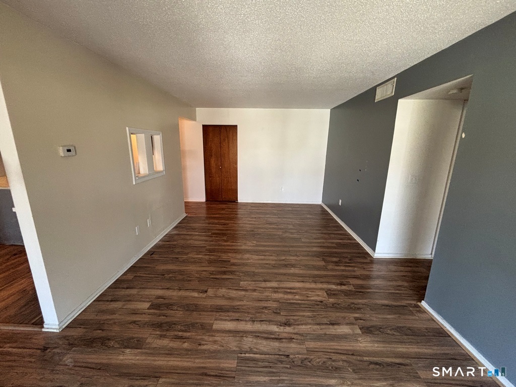 35 Woodsedge Drive Newington CT 06111