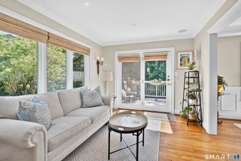 2 Thistle Hollow Avon CT 06001