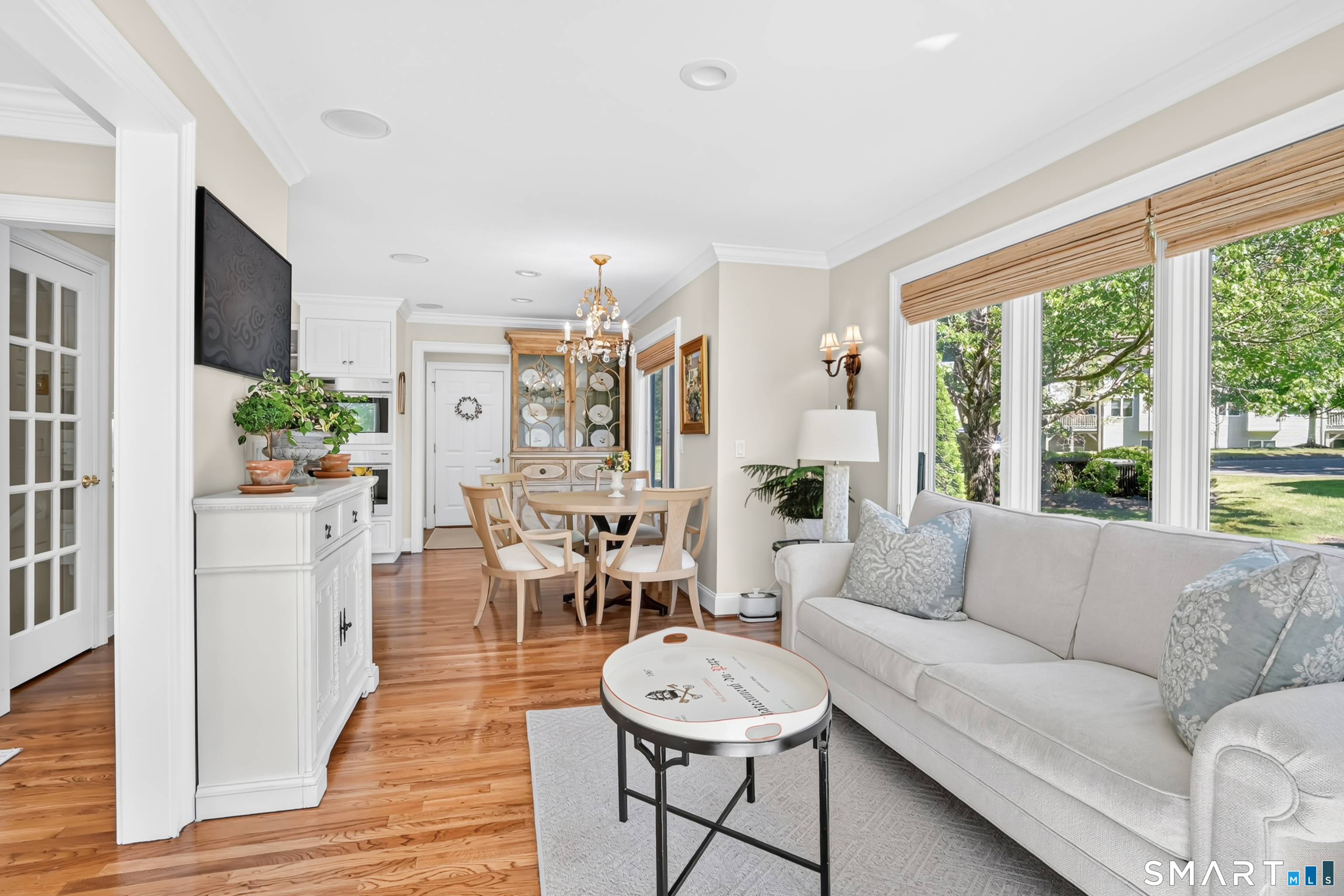 2 Thistle Hollow Avon CT 06001