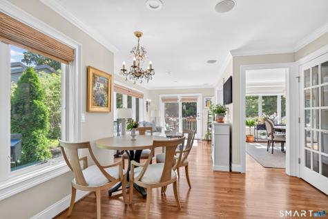 2 Thistle Hollow Avon CT 06001