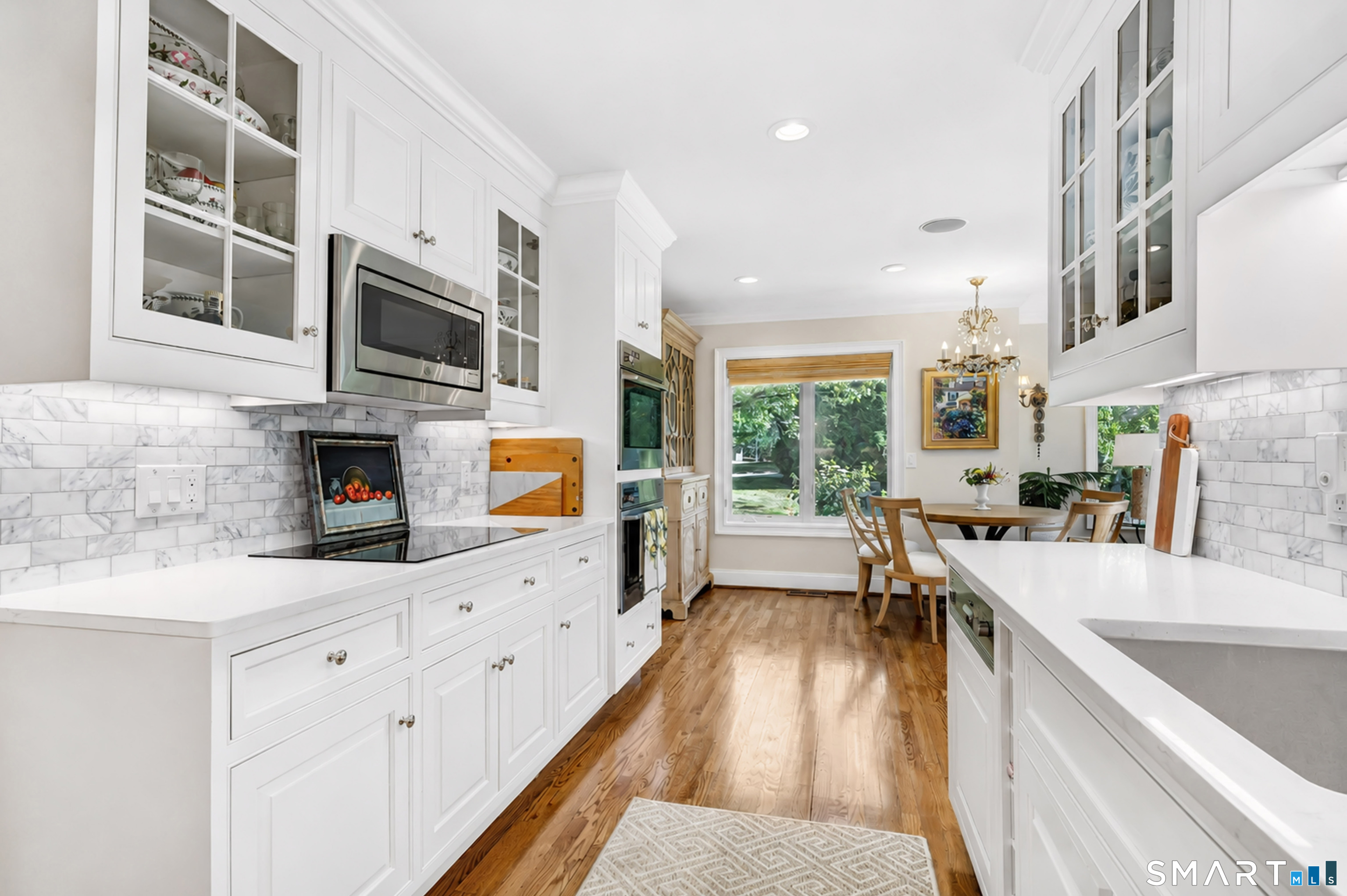 2 Thistle Hollow Avon CT 06001
