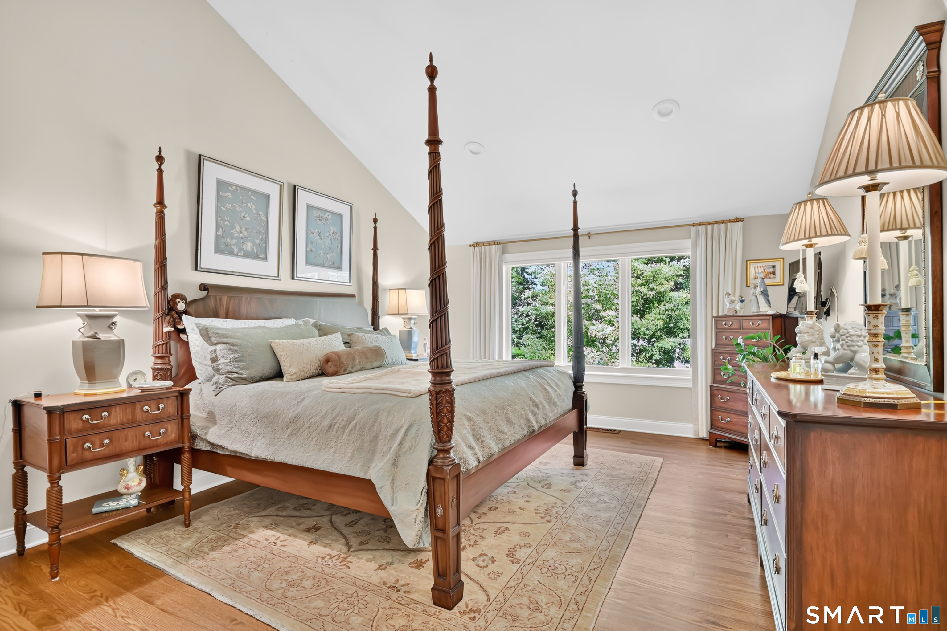 2 Thistle Hollow Avon CT 06001