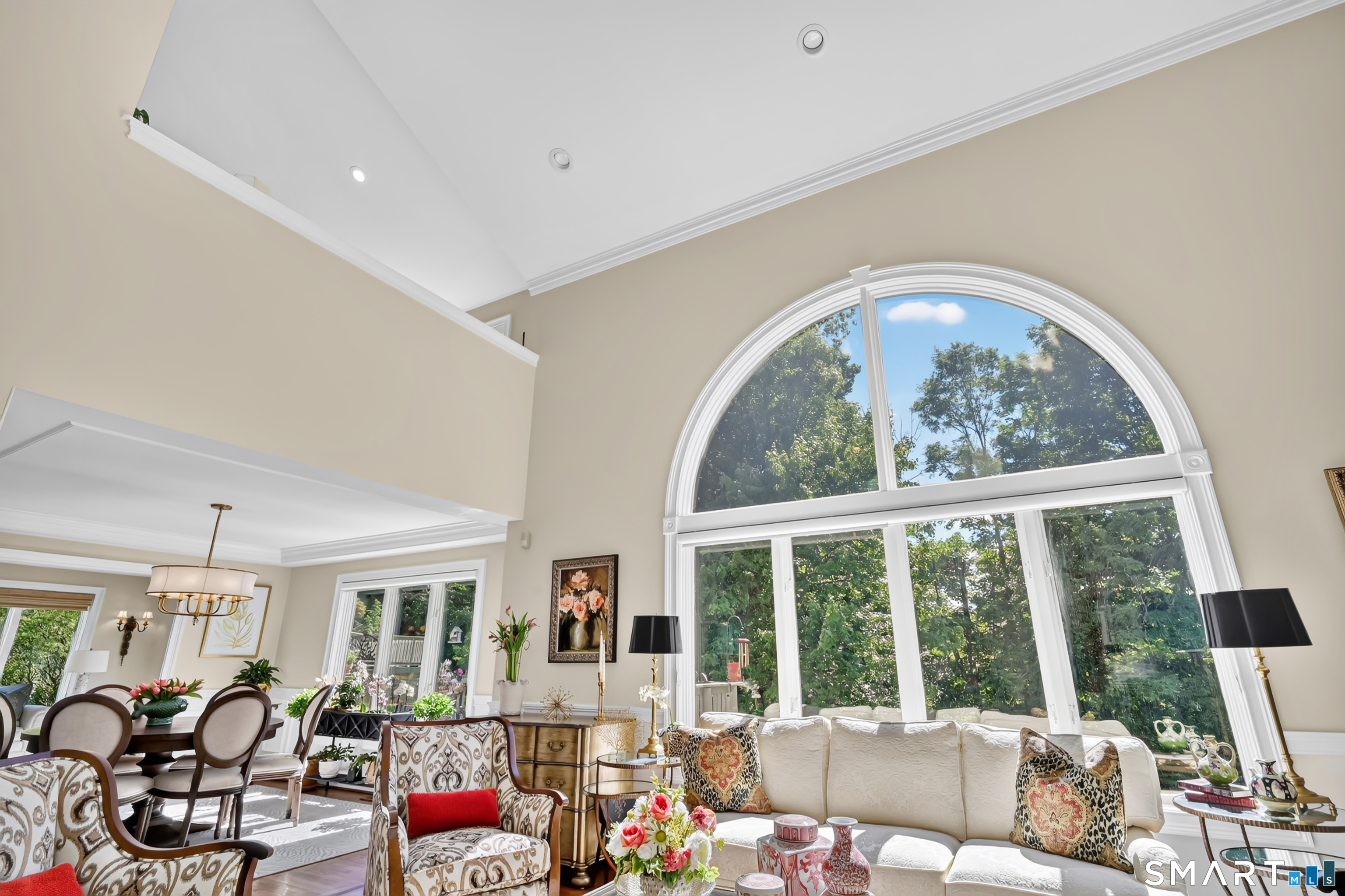 2 Thistle Hollow Avon CT 06001