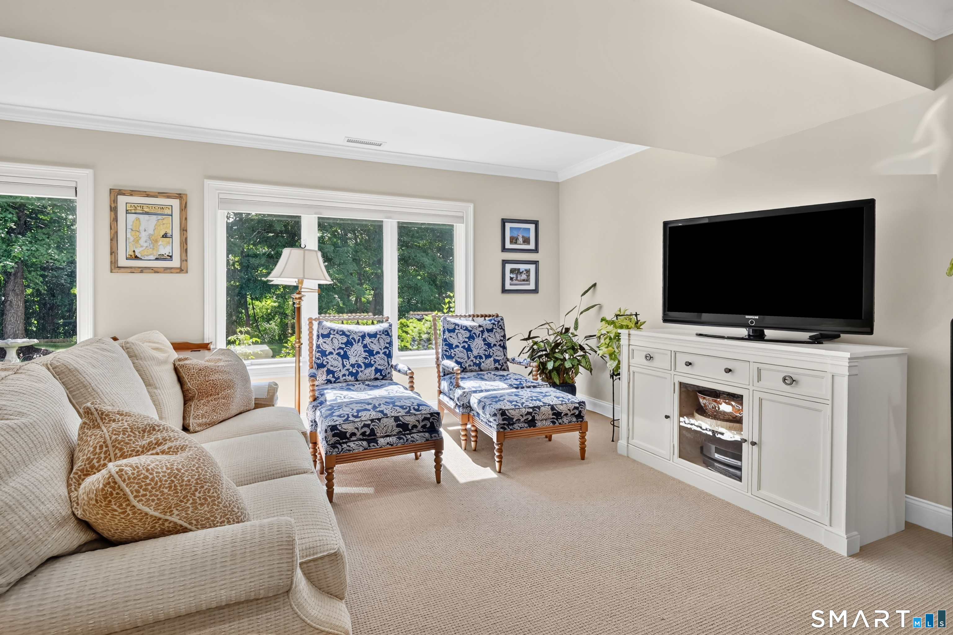 2 Thistle Hollow Avon CT 06001