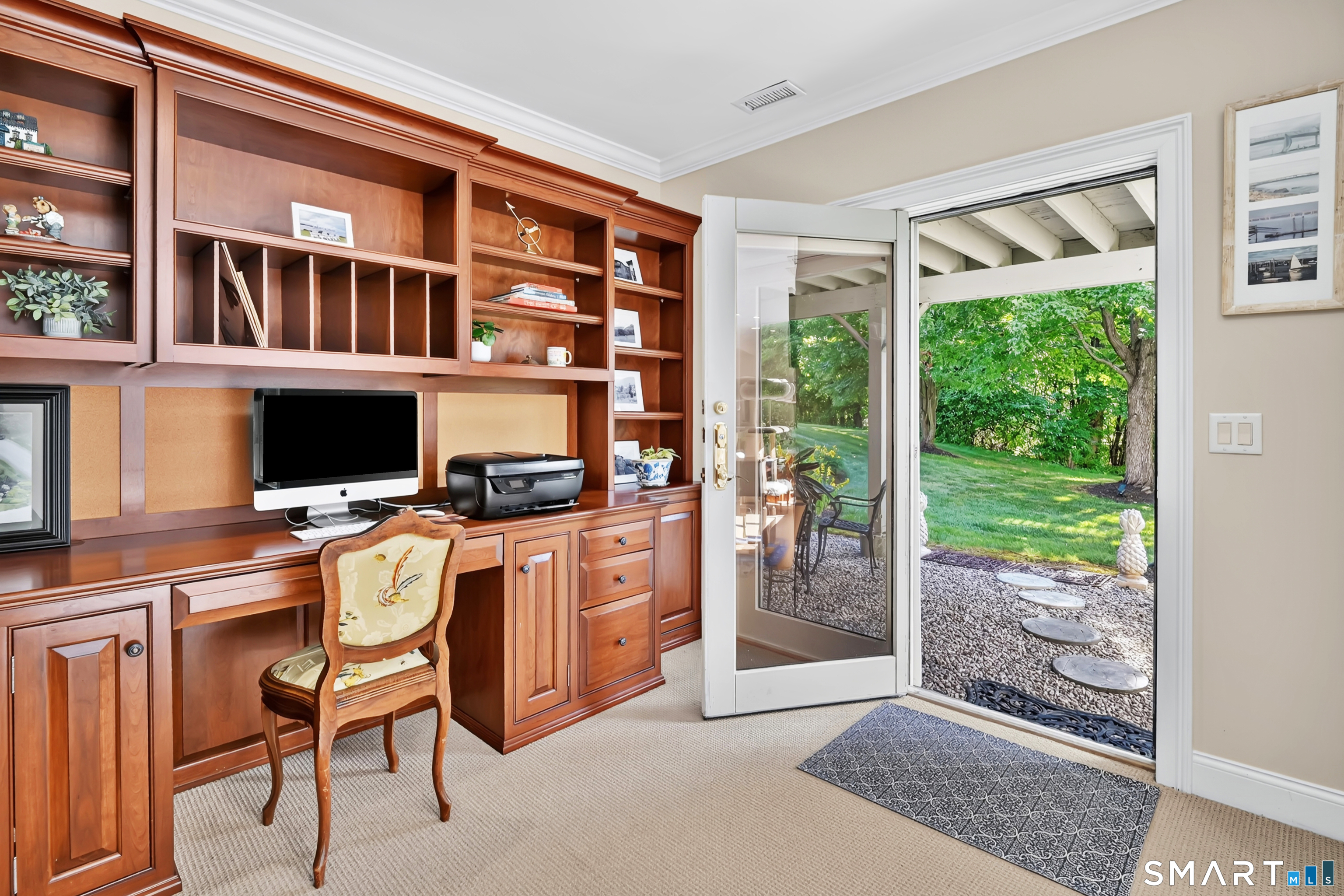 2 Thistle Hollow Avon CT 06001