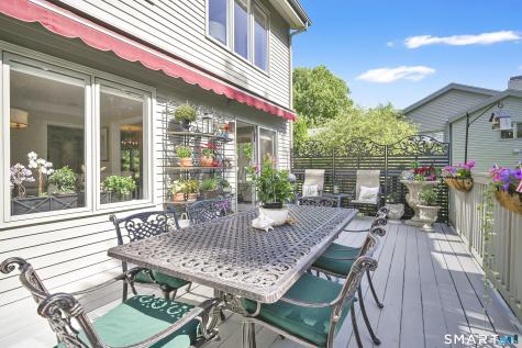 2 Thistle Hollow Avon CT 06001