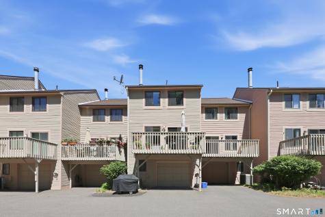112 Greenwoods Lane East Windsor CT 06088