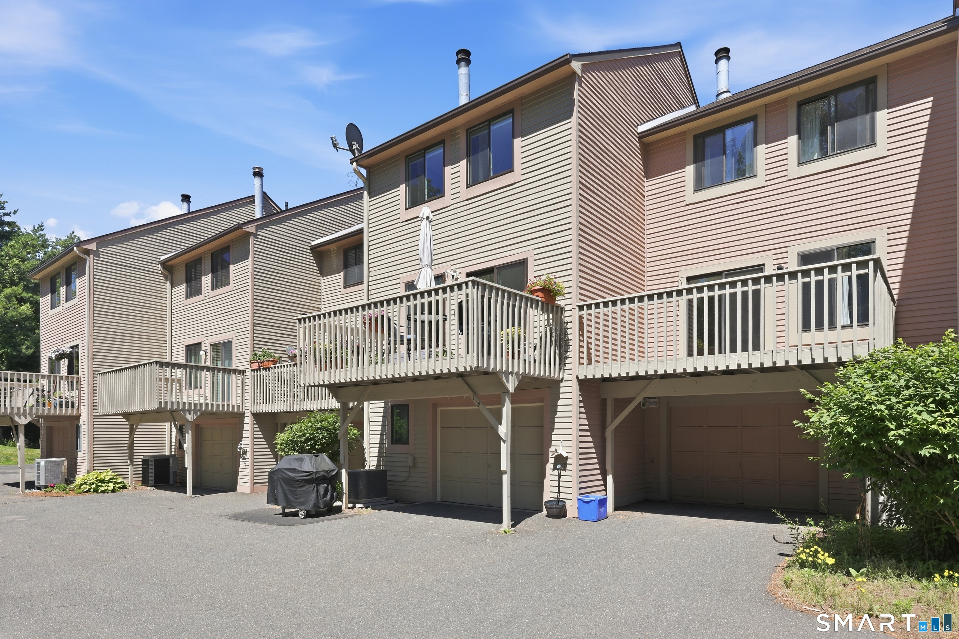 112 Greenwoods Lane East Windsor CT 06088