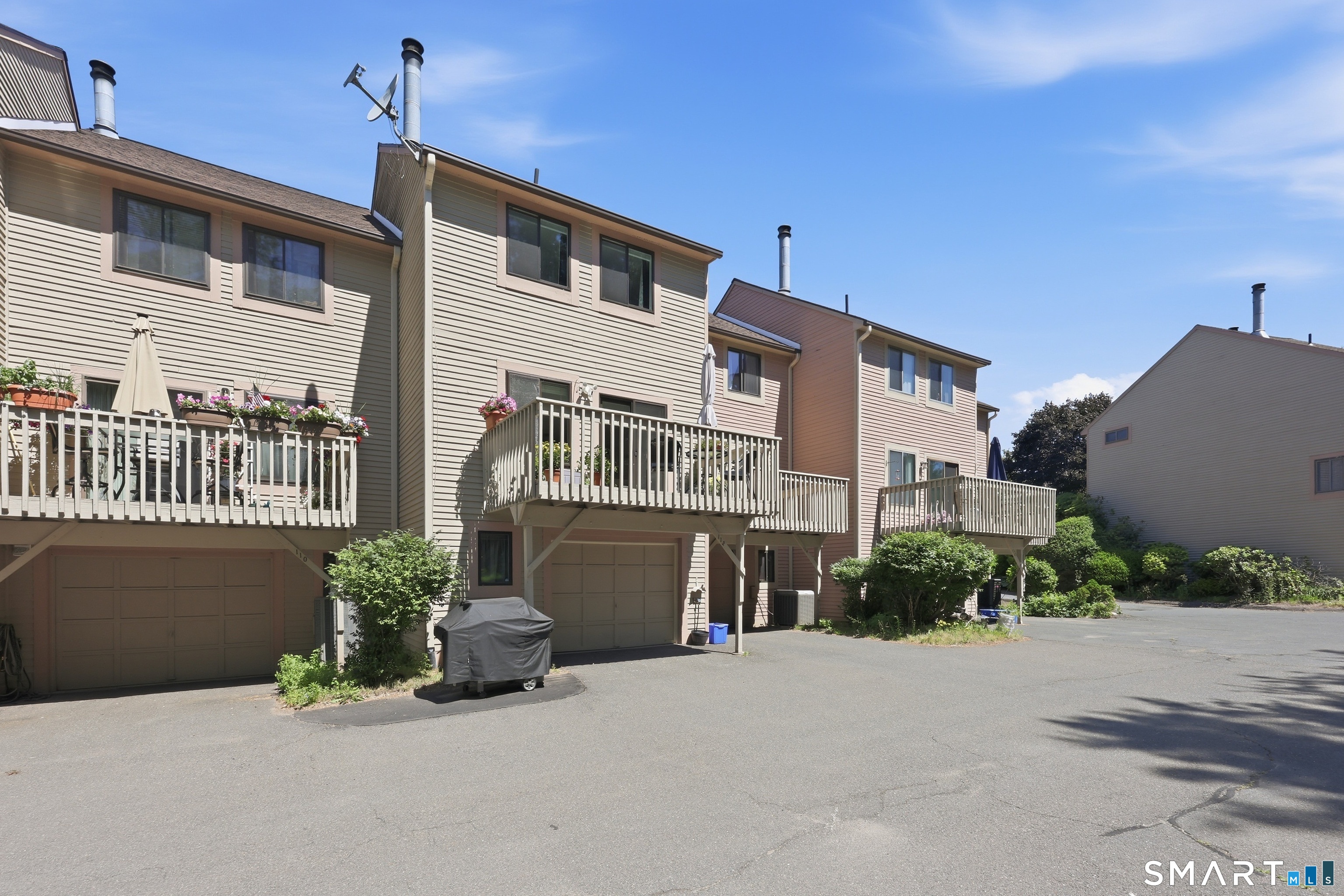 112 Greenwoods Lane East Windsor CT 06088