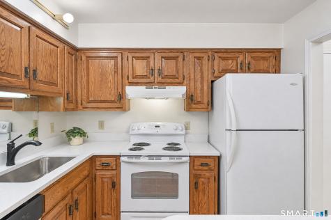 55 Mill Plain Road Danbury CT 06811