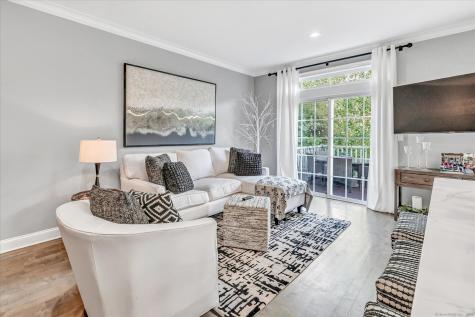 24 Ridgewood Drive Middlebury CT 06762