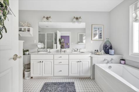 24 Ridgewood Drive Middlebury CT 06762