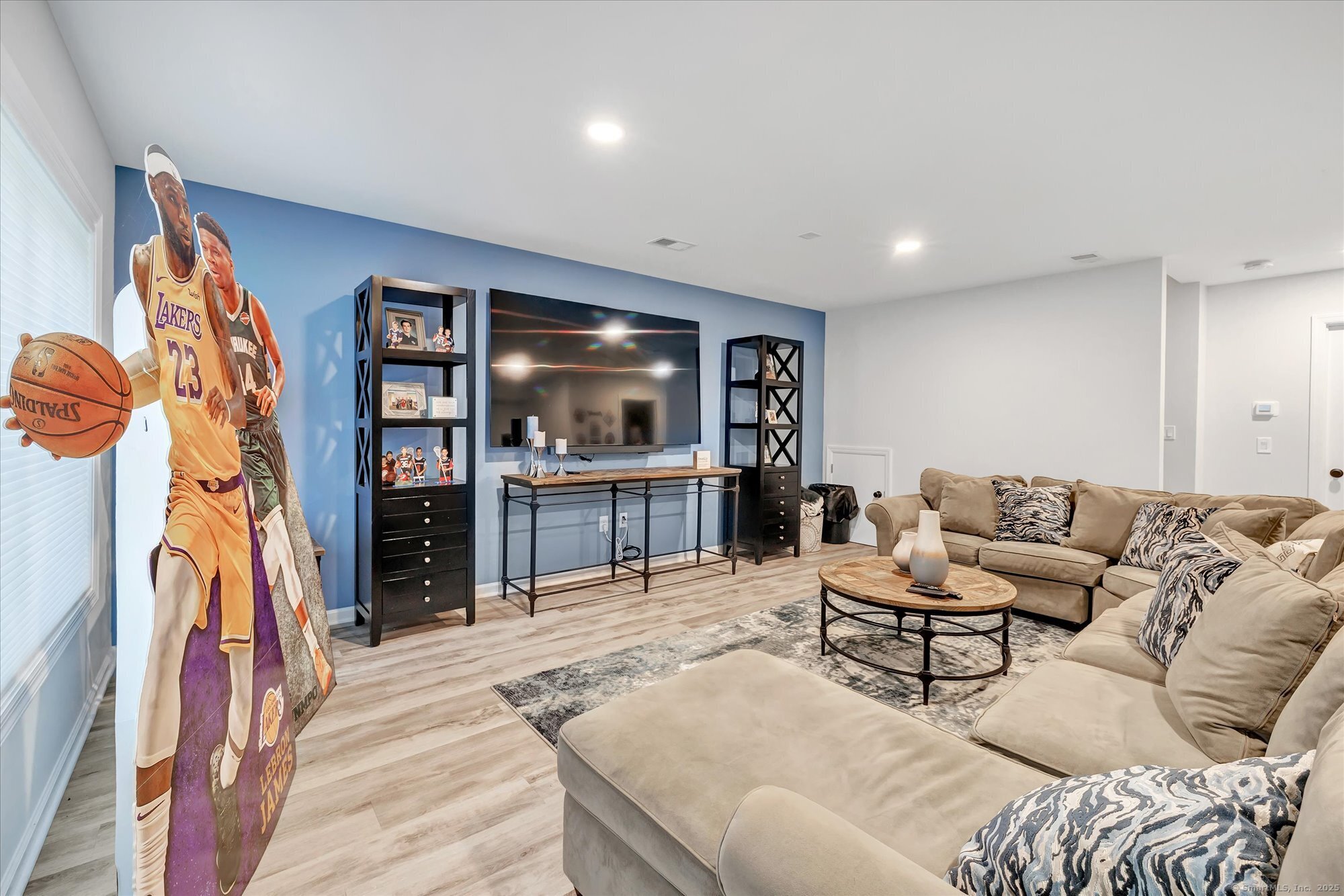 24 Ridgewood Drive Middlebury CT 06762