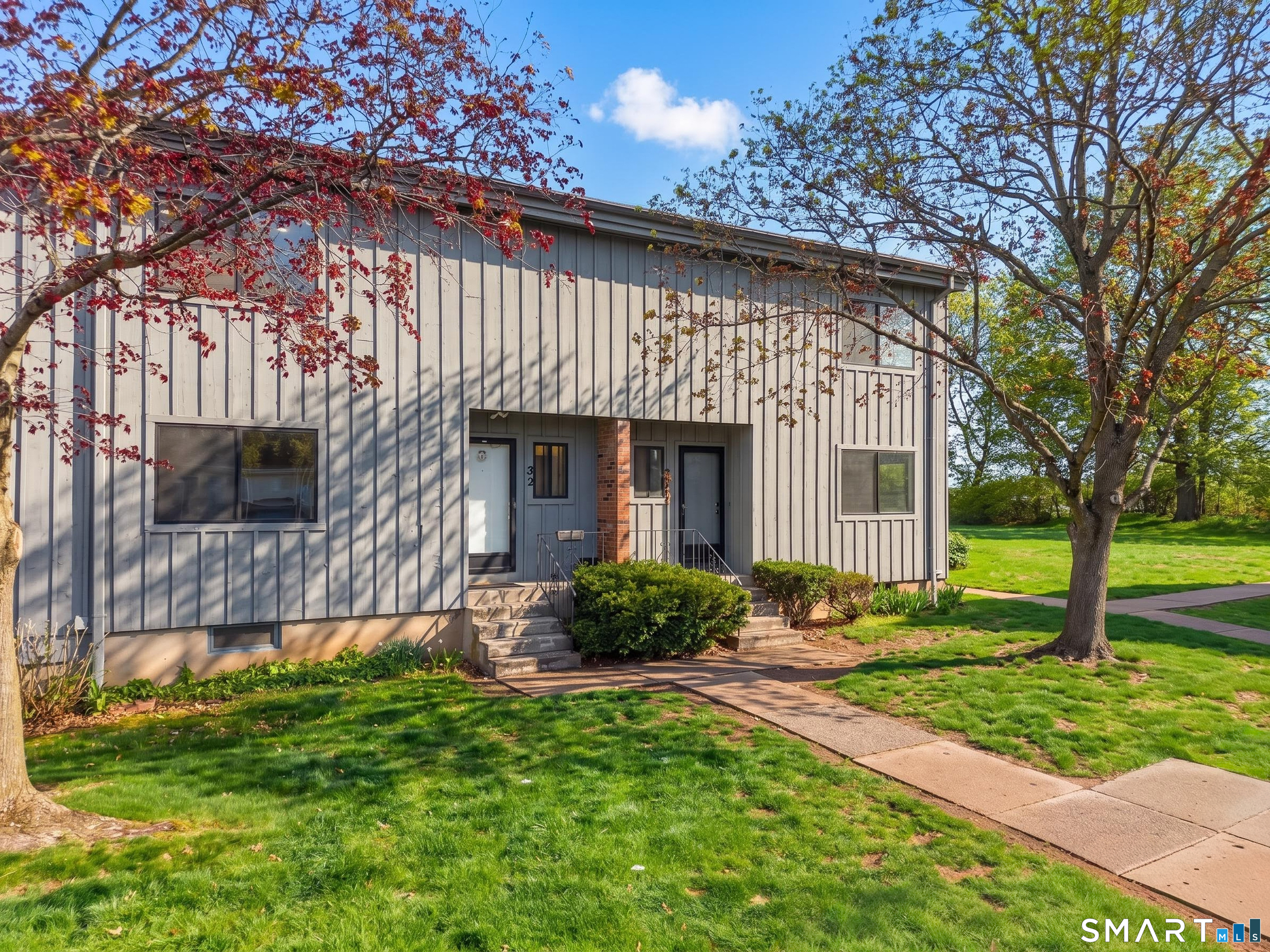 32 Webster Court Newington CT 06111