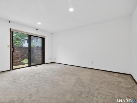 32 Webster Court Newington CT 06111