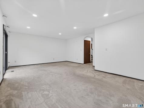 32 Webster Court Newington CT 06111