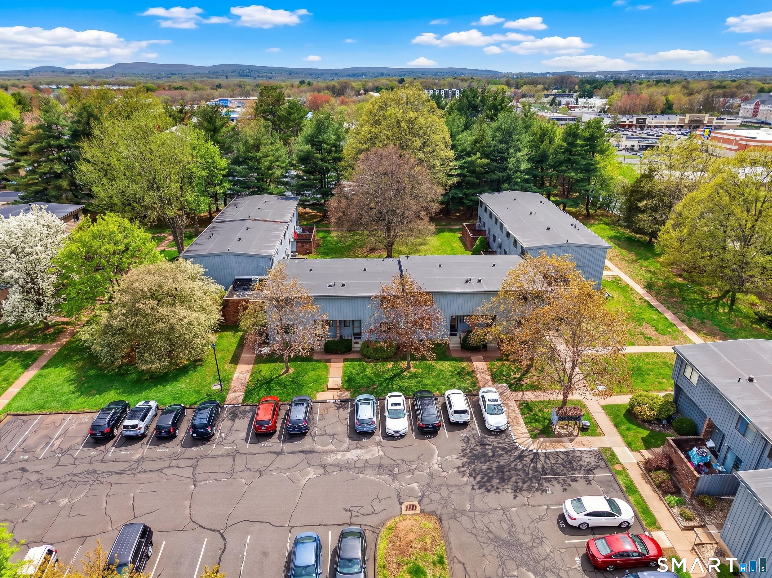 32 Webster Court Newington CT 06111