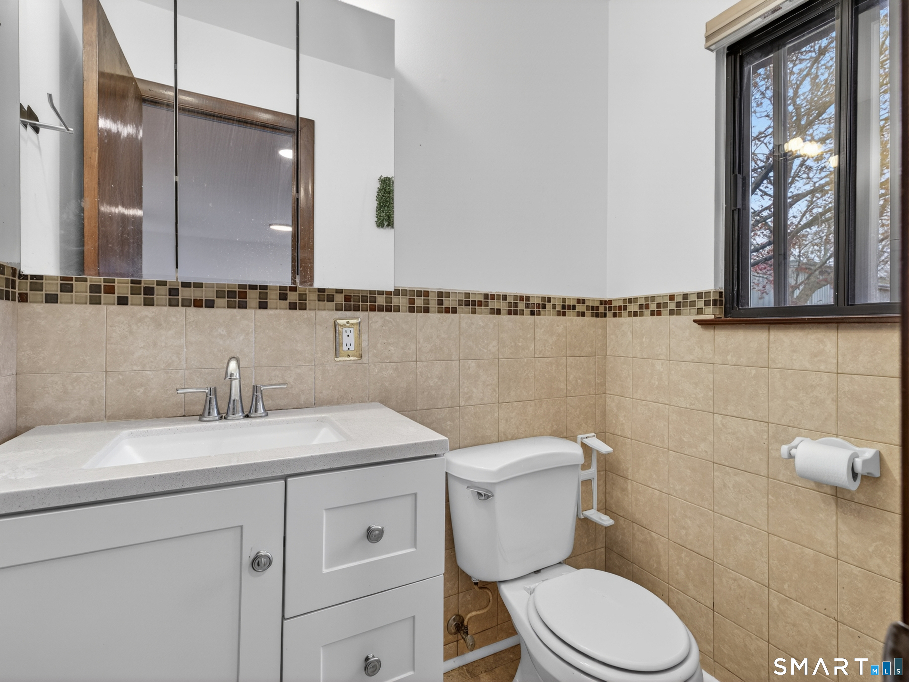 32 Webster Court Newington CT 06111