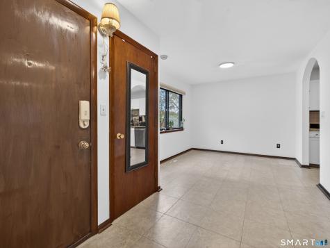 32 Webster Court Newington CT 06111