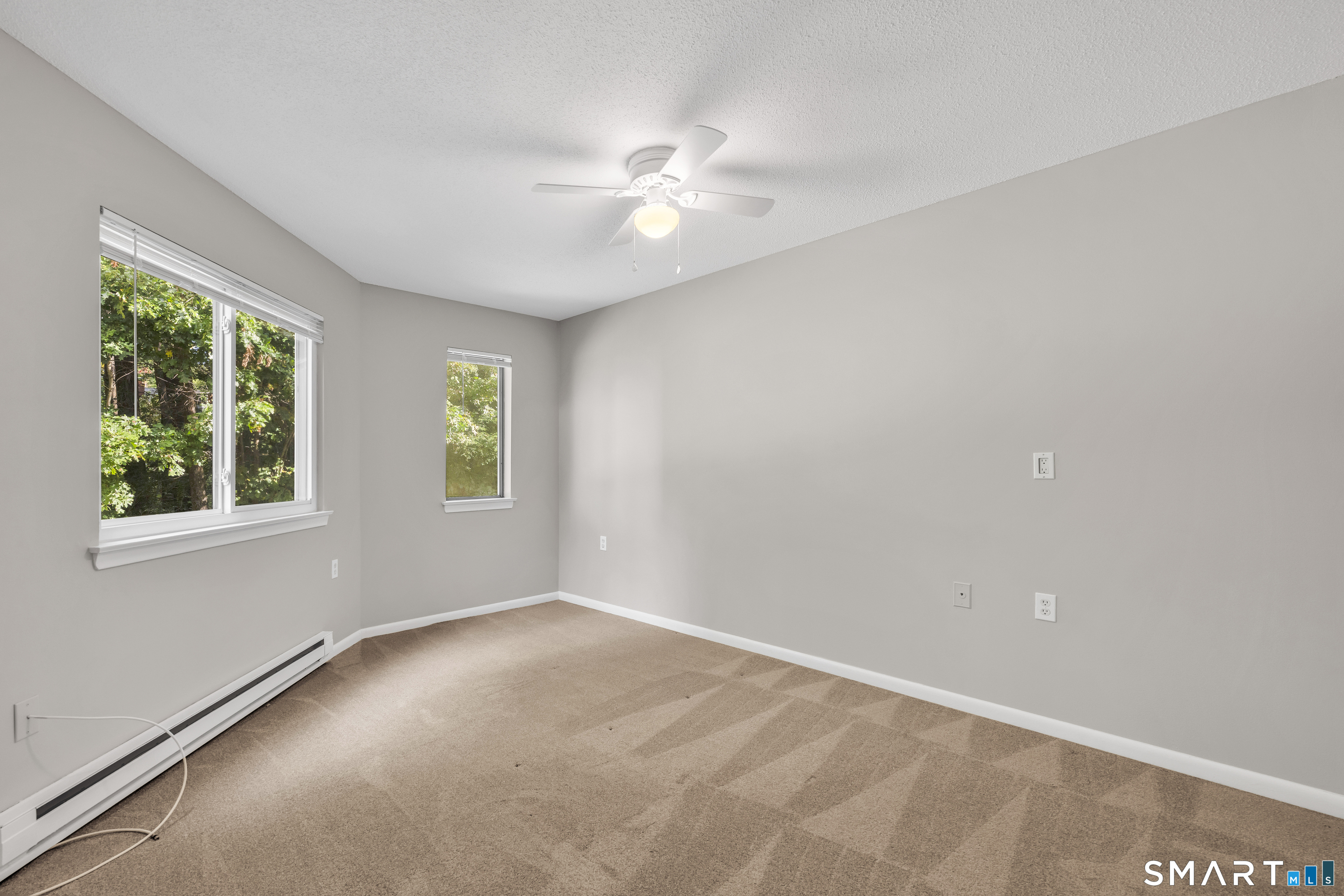 10 Knoll Lane Simsbury CT 06089