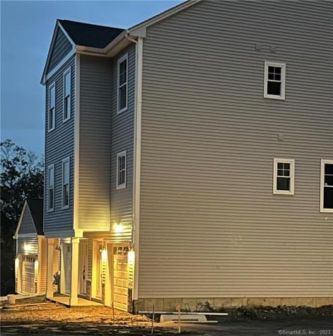 85 River (aka Spindrift Ln) Lane Shelton CT 06484