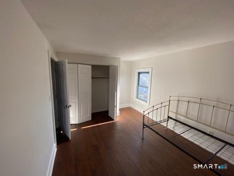 43 Alden Street Hartford CT 06114