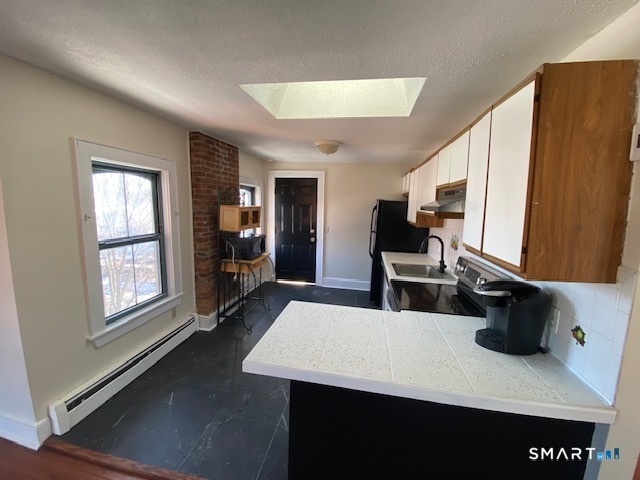 43 Alden Street Hartford CT 06114