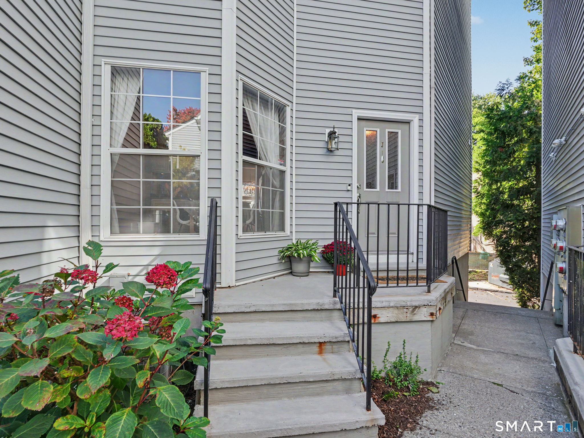 132 Hope Street Stamford CT 06906