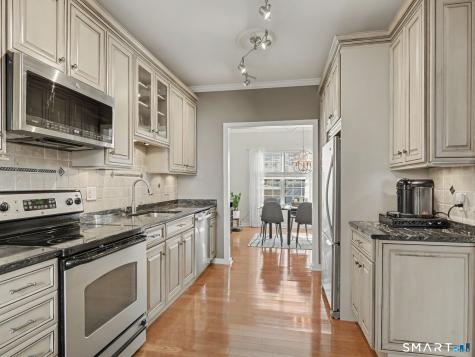 132 Hope Street Stamford CT 06906
