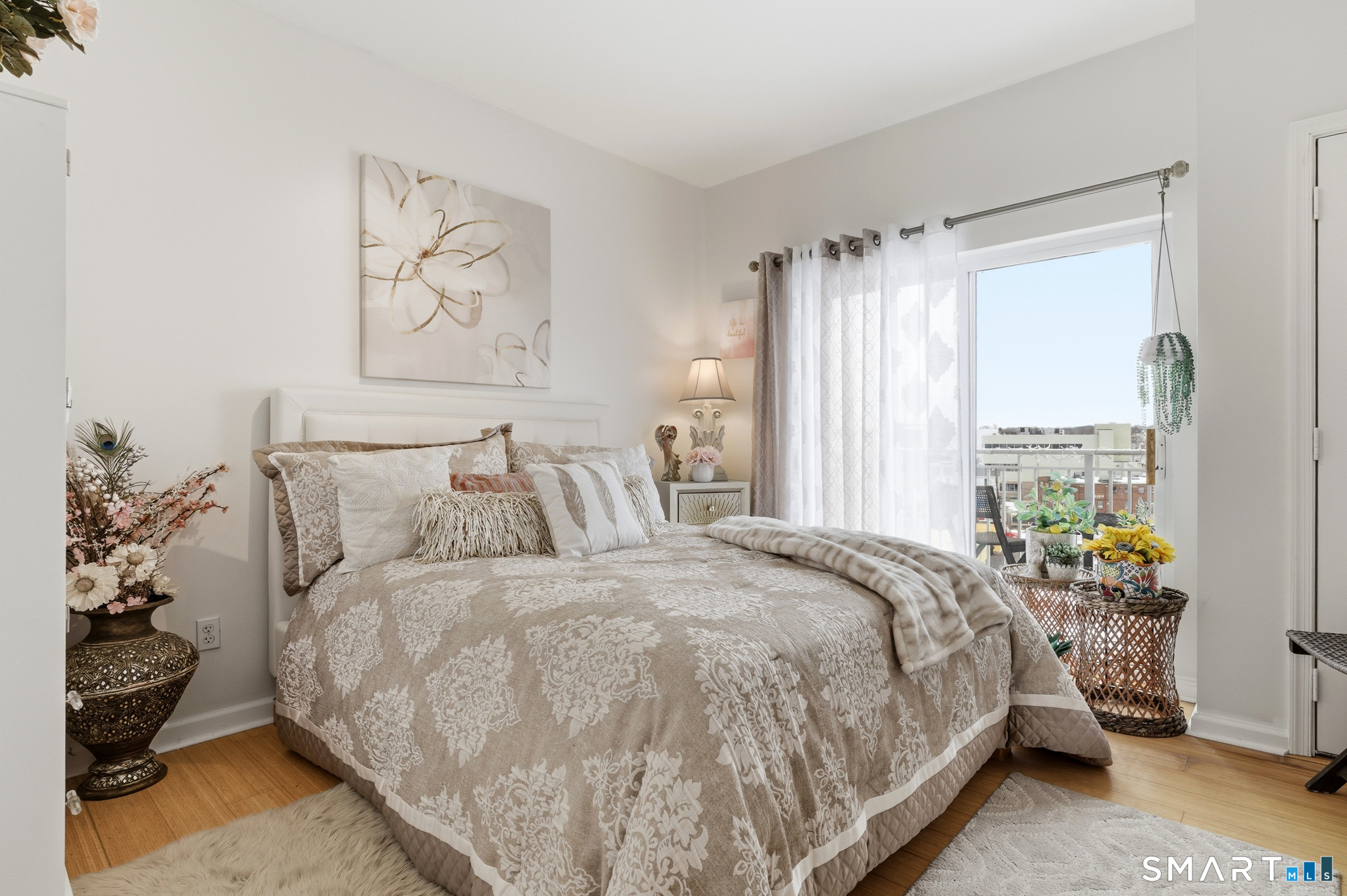 400 Bank Street New London CT 06320