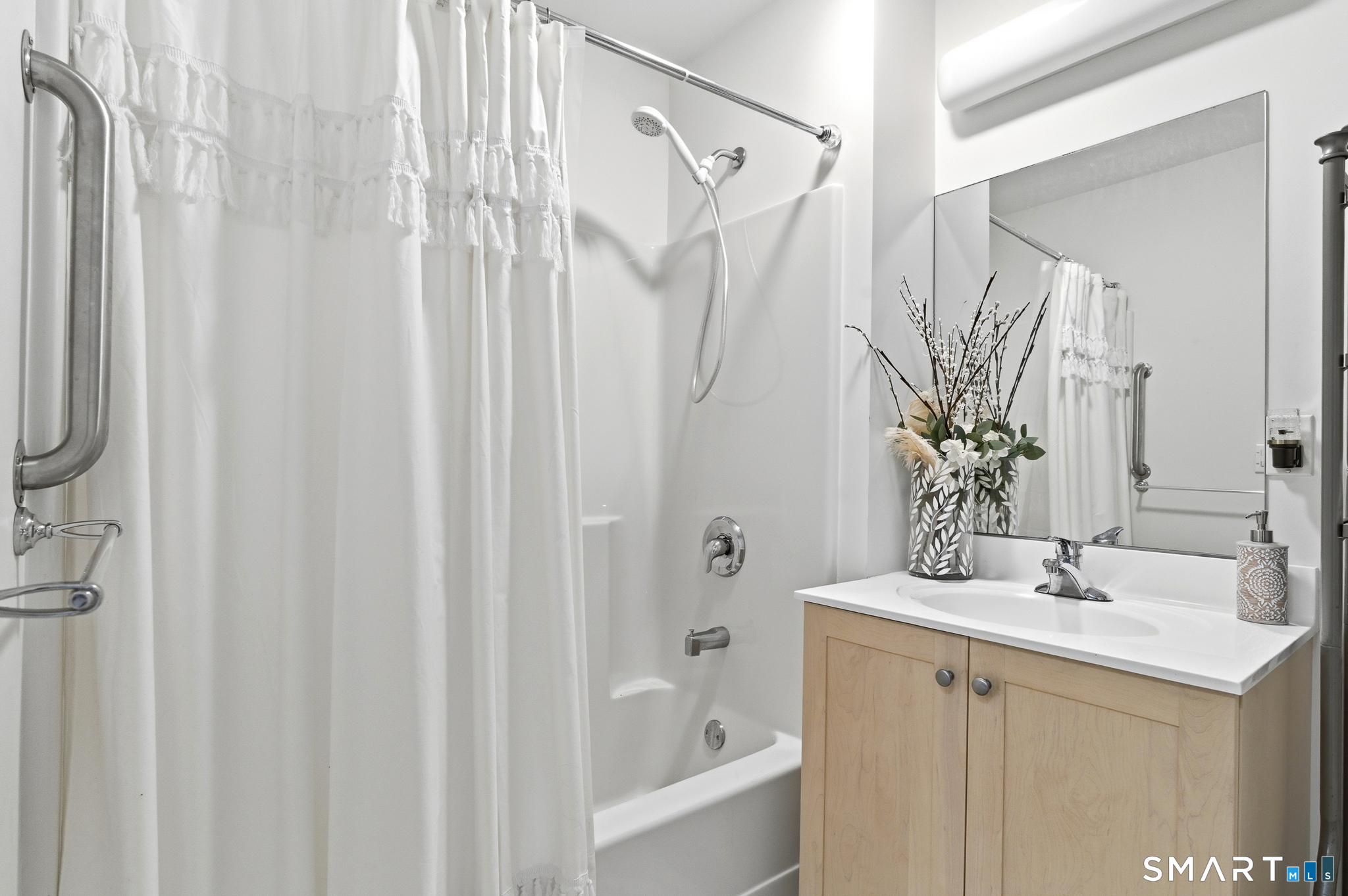 400 Bank Street New London CT 06320