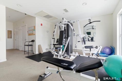 400 Bank Street New London CT 06320