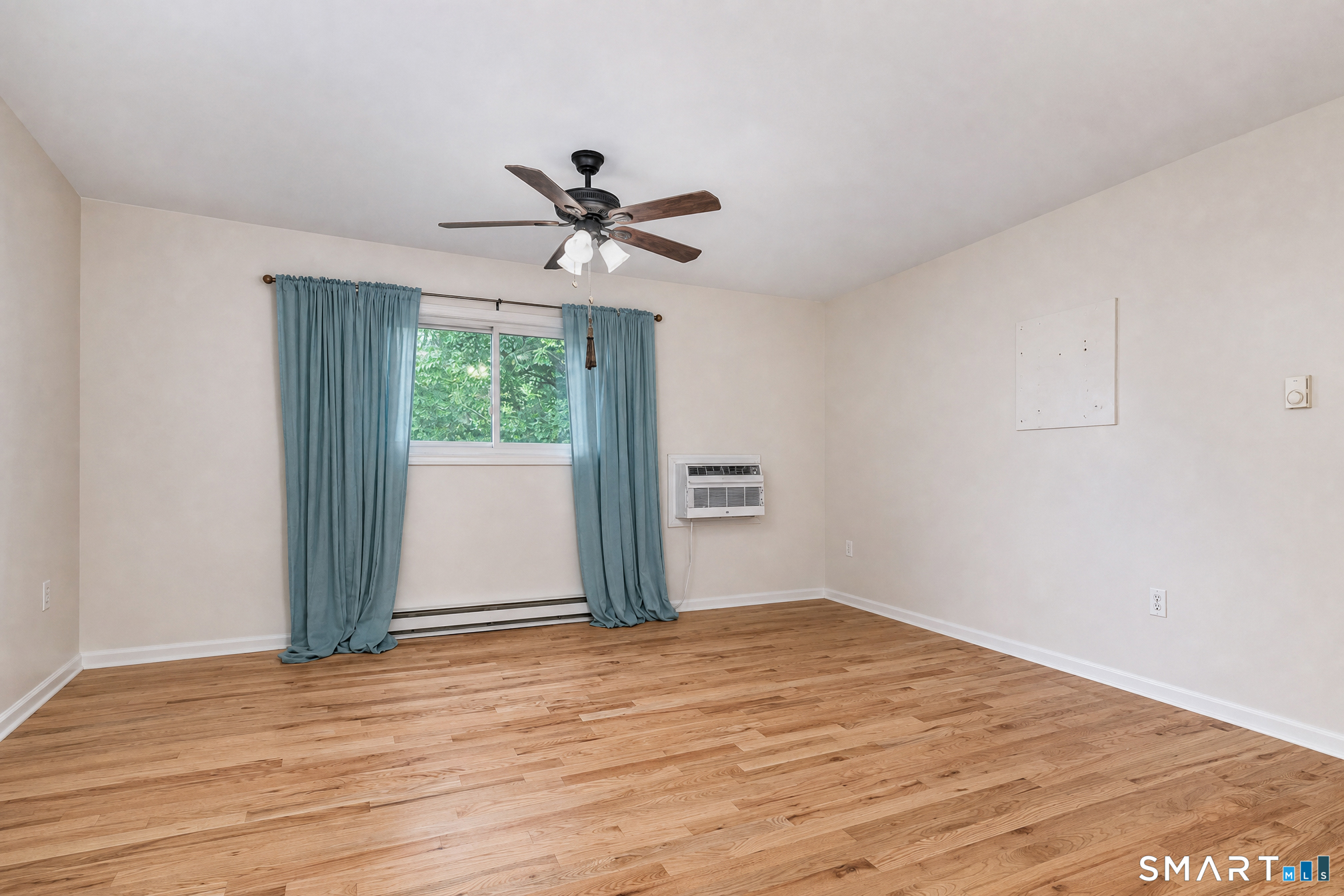 63 Glade Street West Haven CT 06418