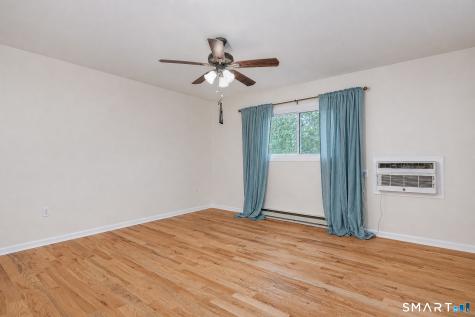 63 Glade Street West Haven CT 06418