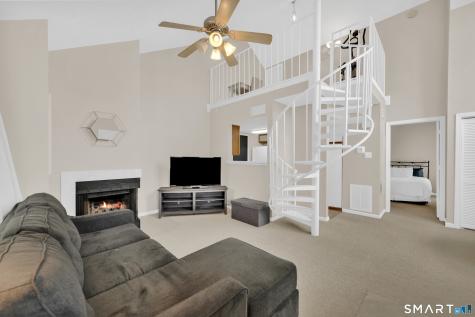 29 Carriage Crossing Lane Middletown CT 06457
