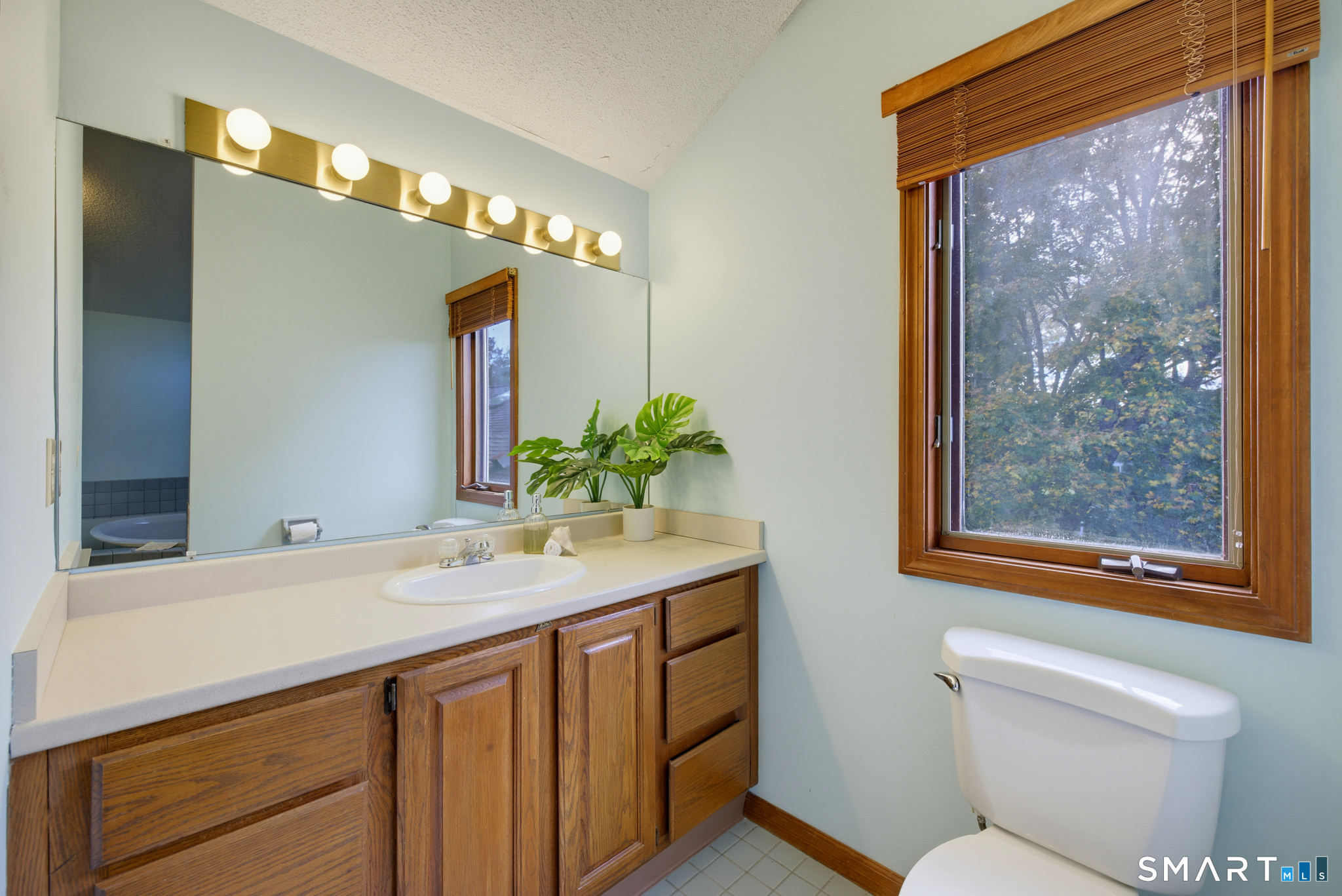 107 Sand Stone Drive South Windsor CT 06074