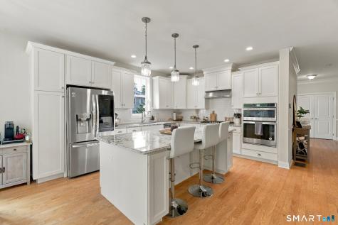 85 Ridgewood Drive Middlebury CT 06762