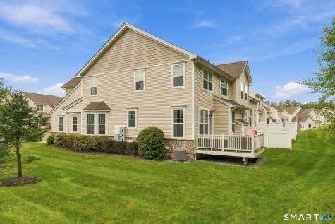 85 Ridgewood Drive Middlebury CT 06762
