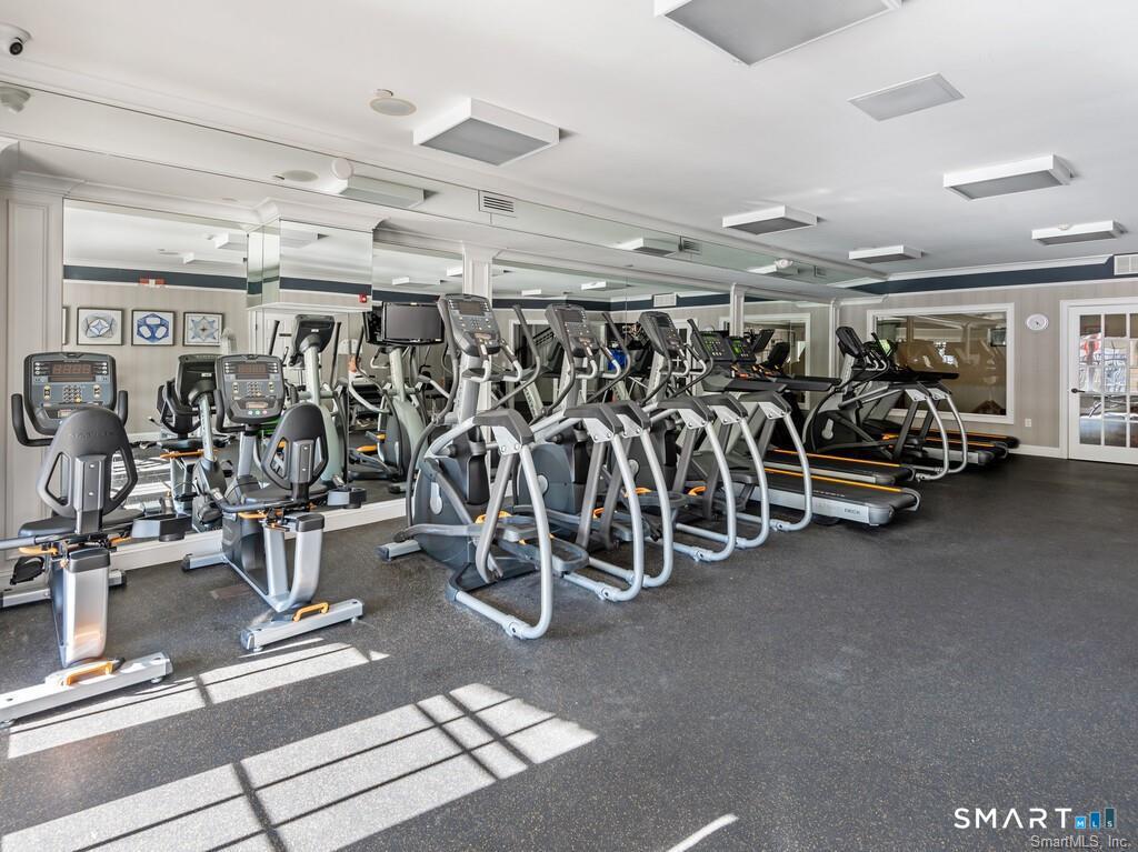 85 Ridgewood Drive Middlebury CT 06762