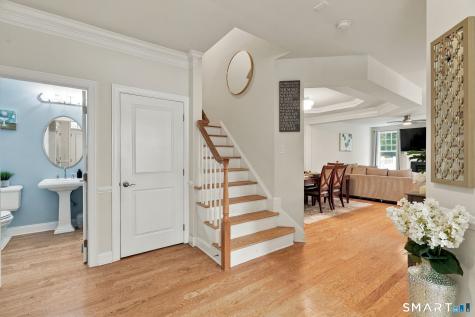 85 Ridgewood Drive Middlebury CT 06762