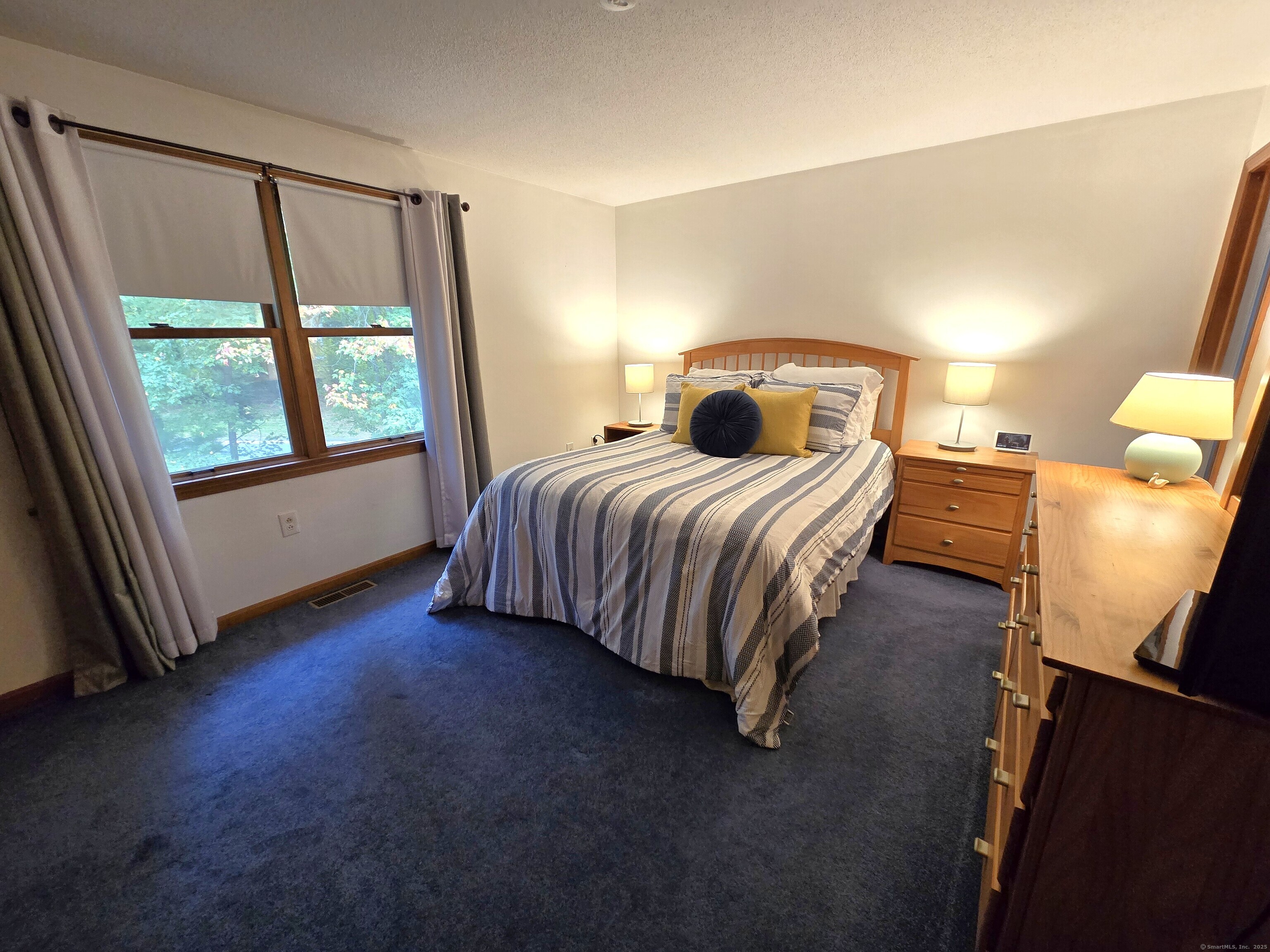 85 Oldefield Farms Enfield CT 06082