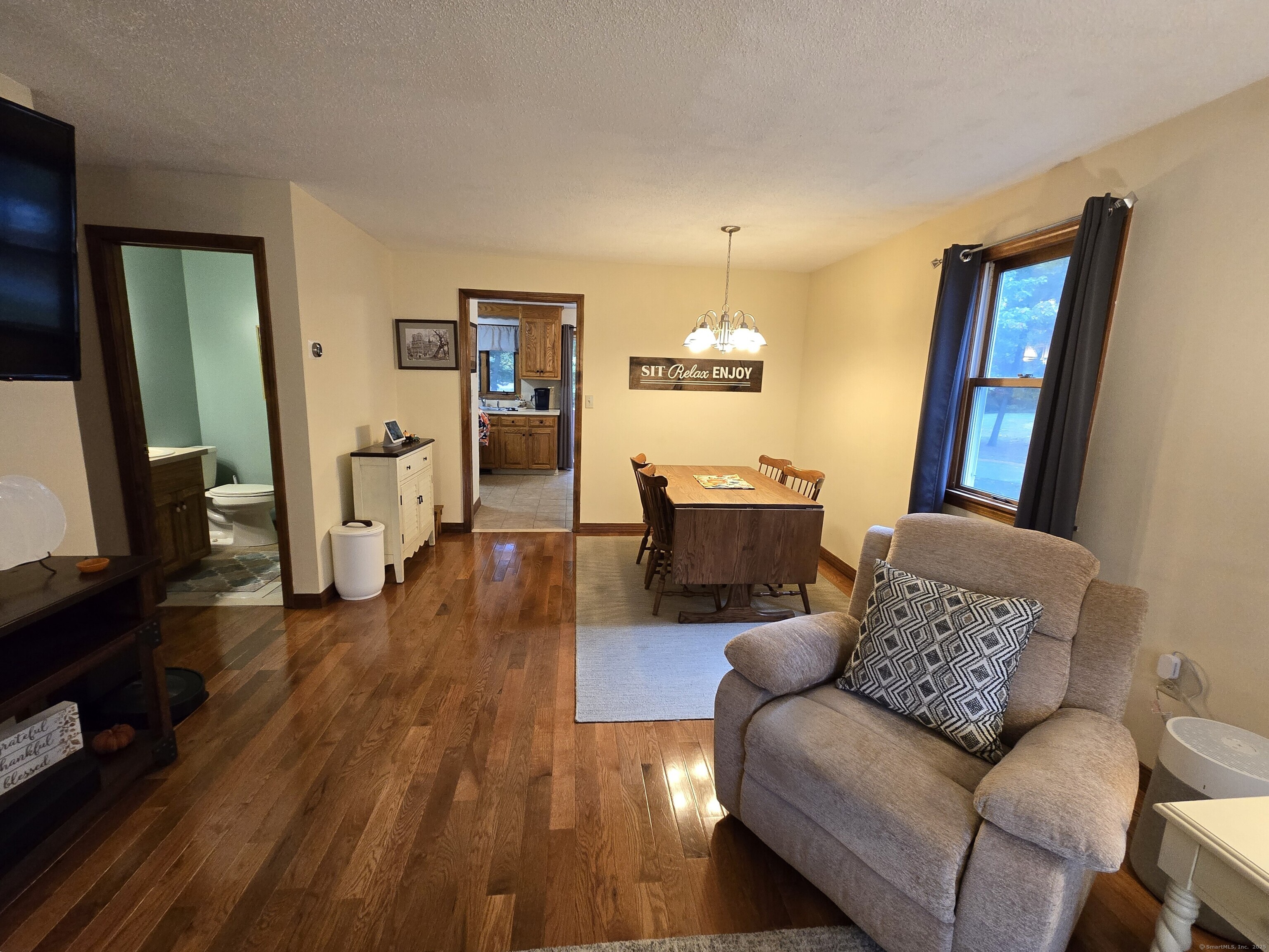 85 Oldefield Farms Enfield CT 06082