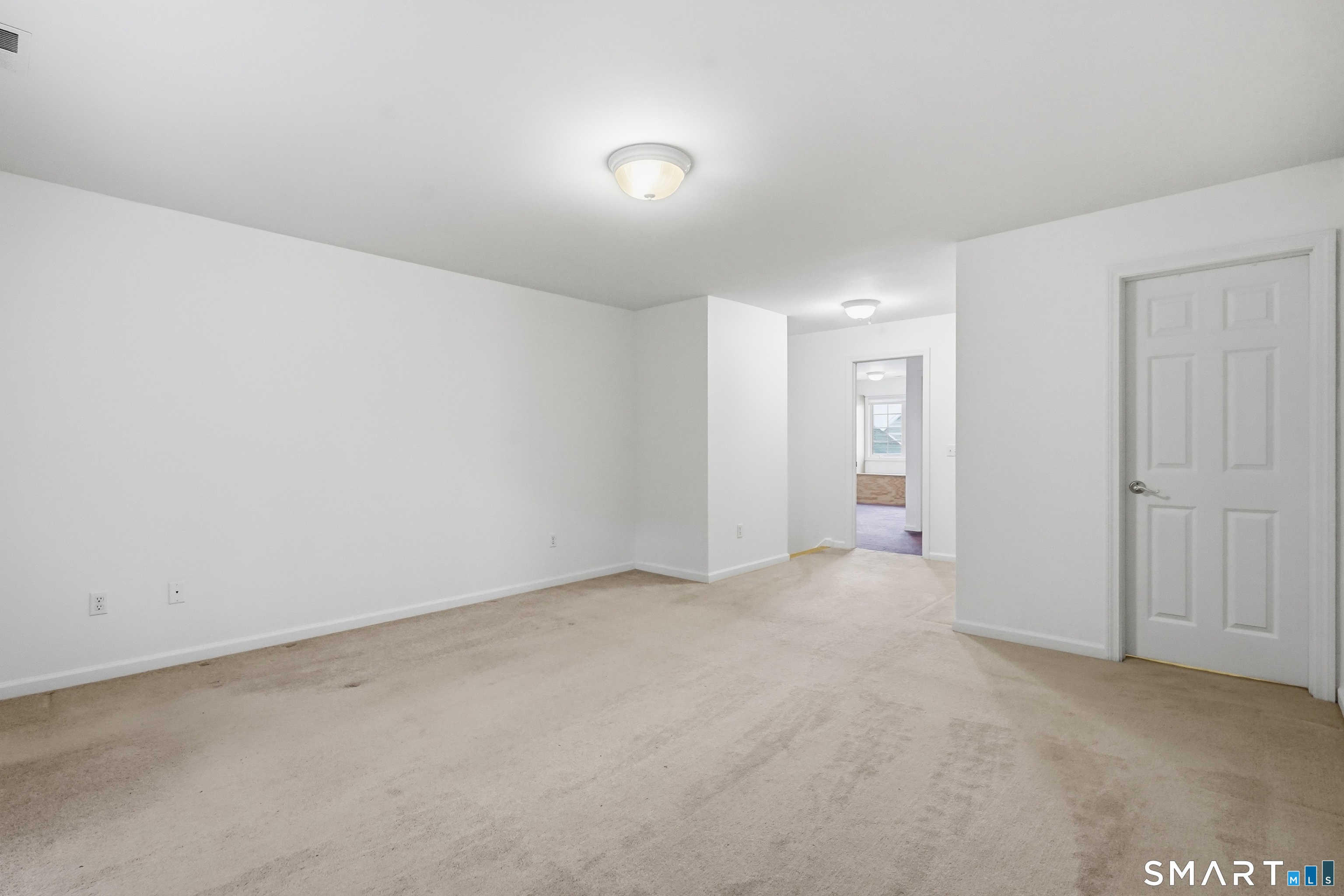 1985 West Street Southington CT 06489