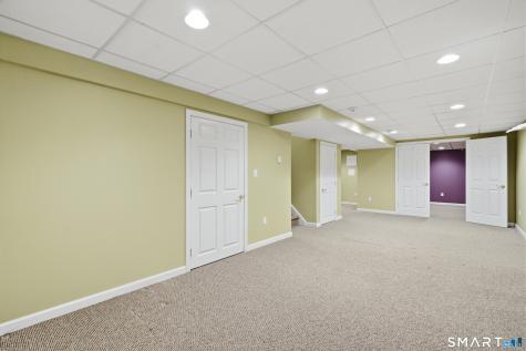 1985 West Street Southington CT 06489