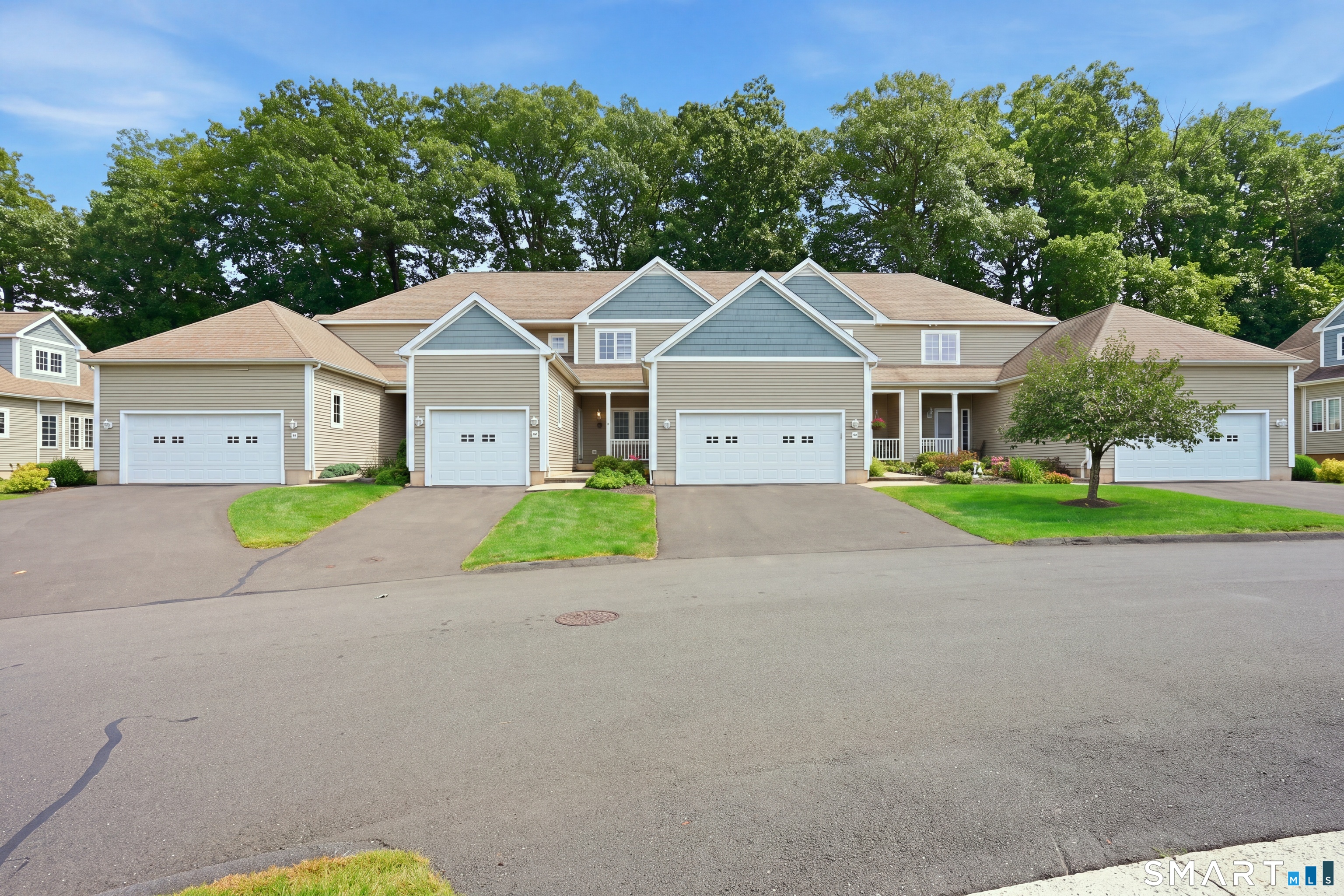 1985 West Street Southington CT 06489