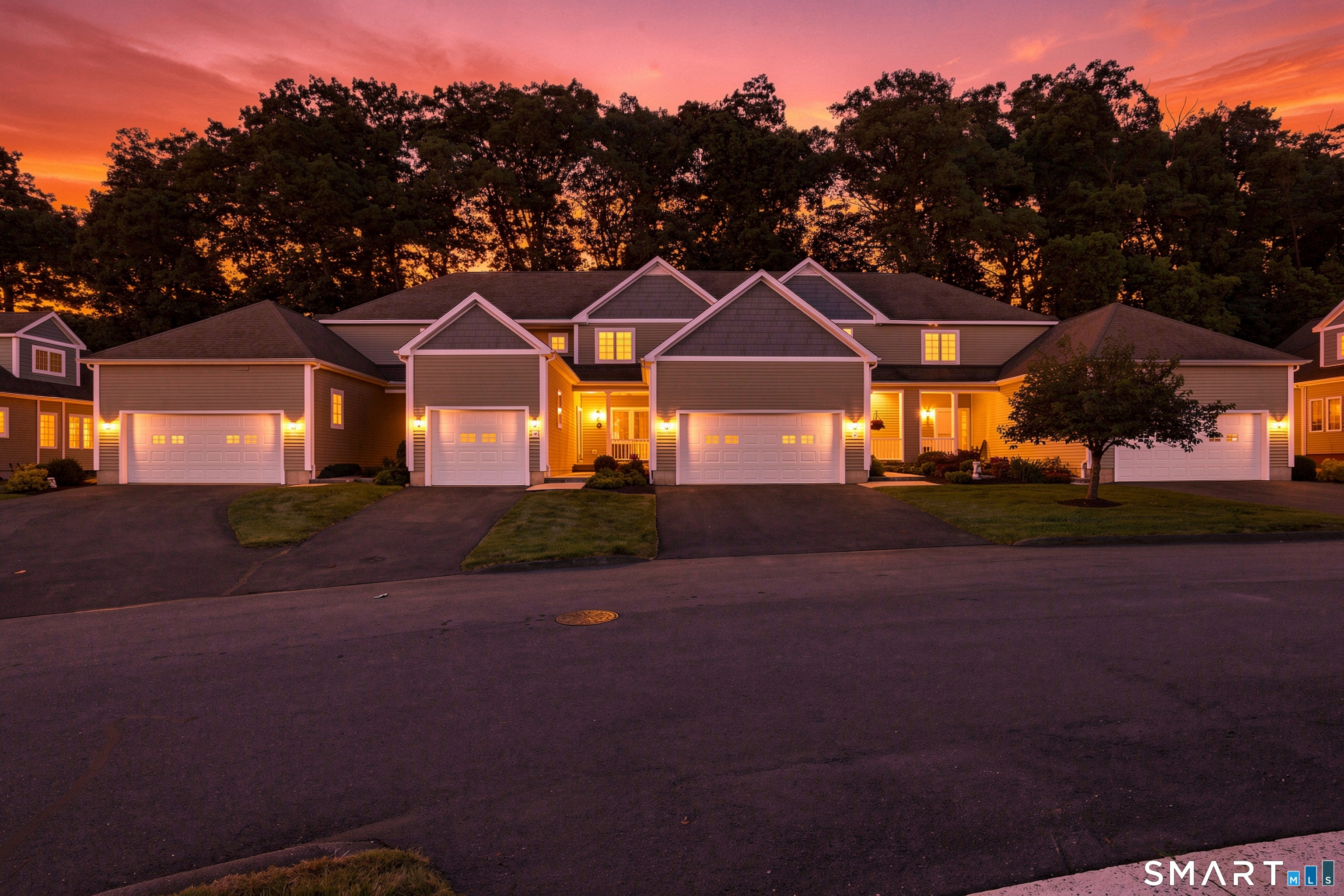 1985 West Street Southington CT 06489
