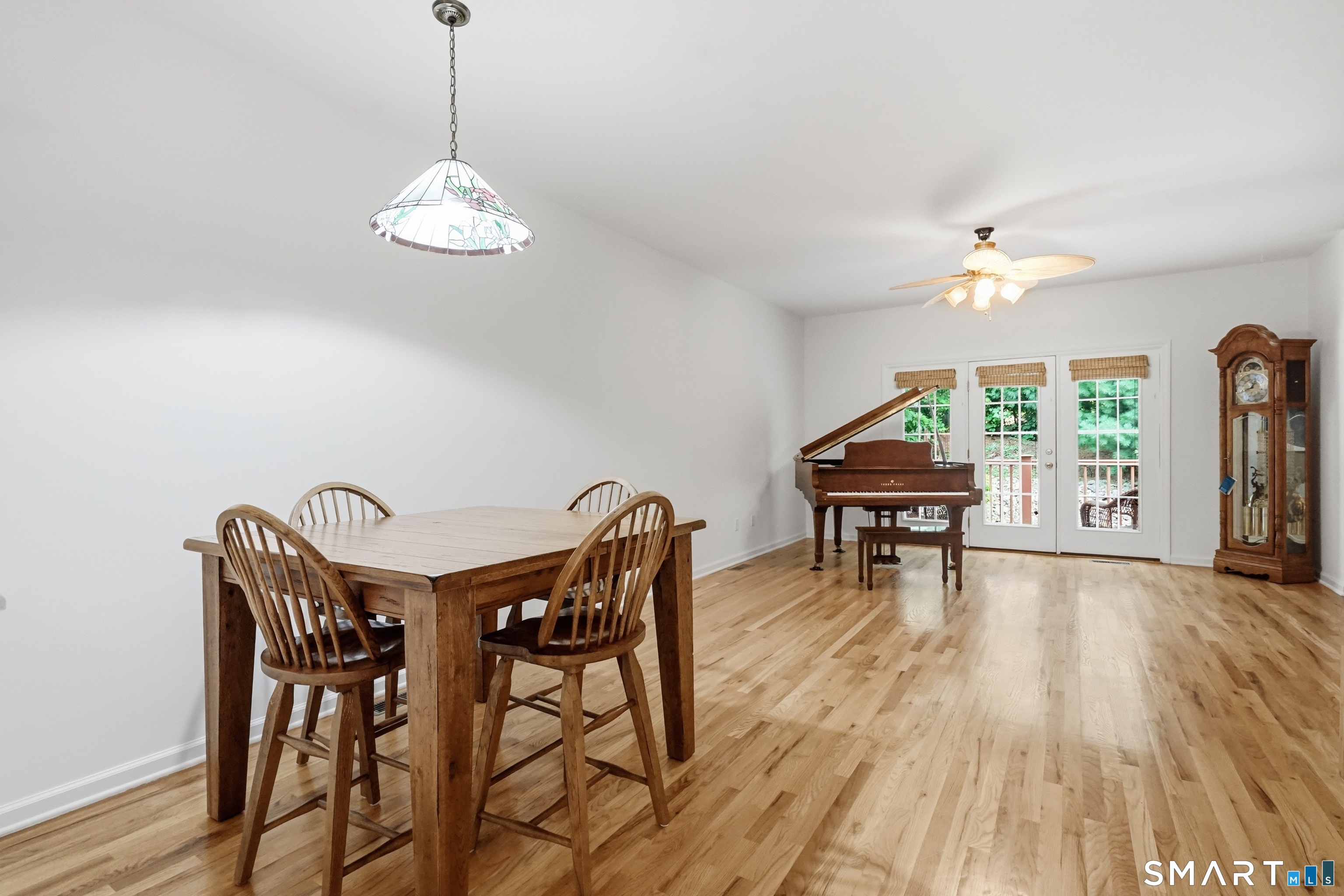 1985 West Street Southington CT 06489